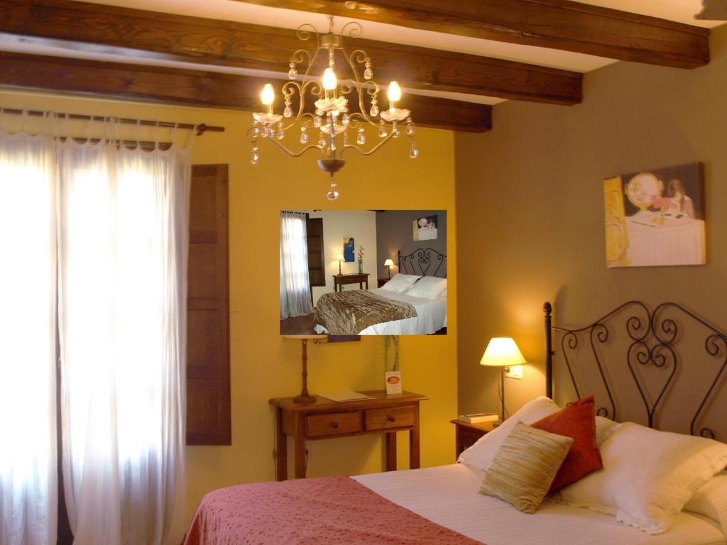 Casa Del Infanzon Hotel Sos del Rey Catolico Bilik gambar